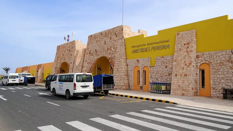 El aeropuerto Aristides Pereira dispara el precio del suelo en la periferia de Sal Rei