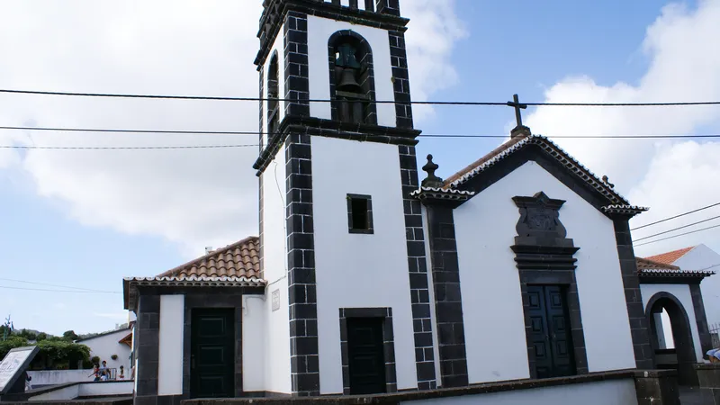 Azores licita 24 viviendas públicas en Fenais da Luz por 5,1 millones