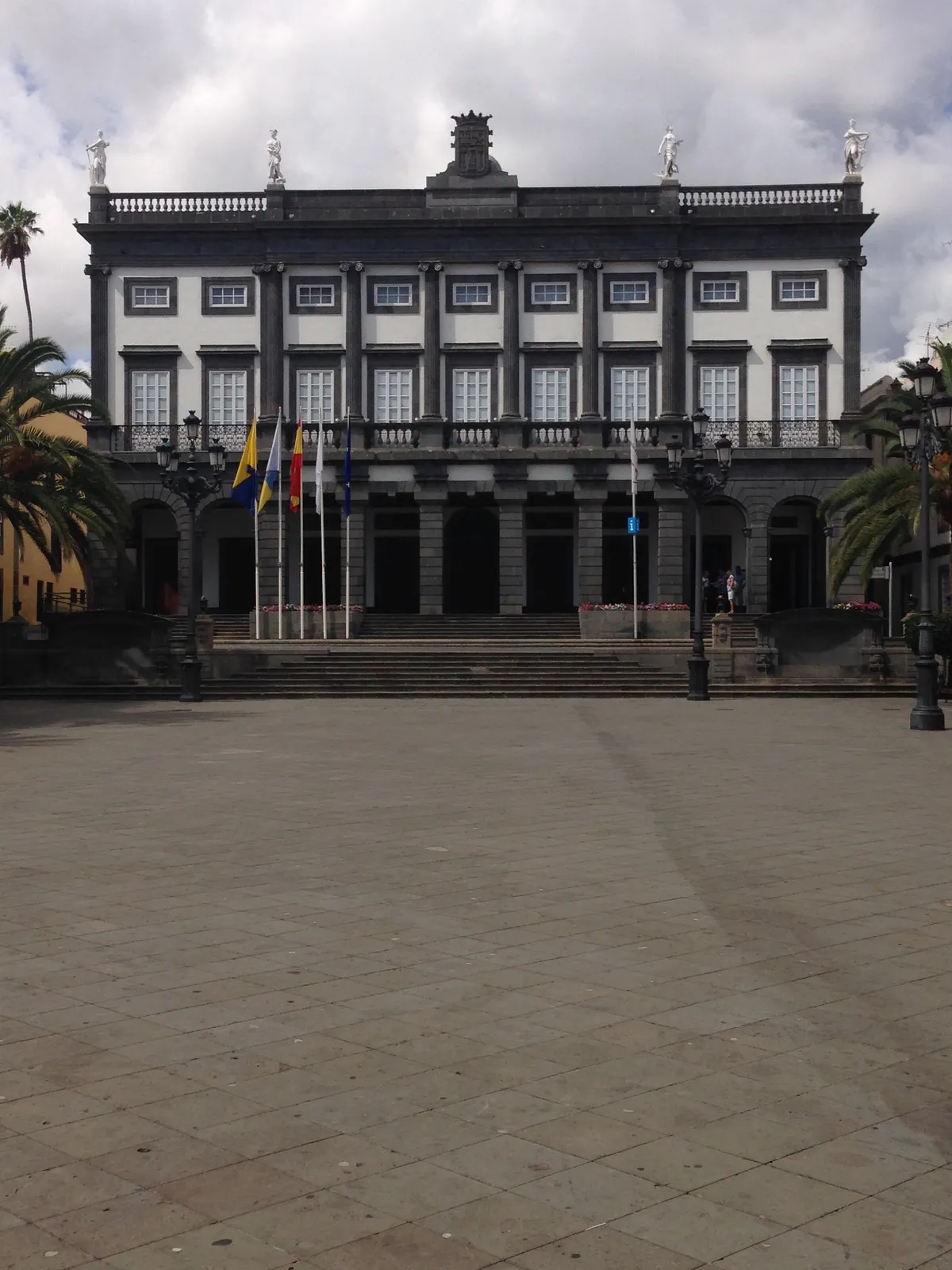 Vegueta impulsa la rehabilitación de sus casas históricas ante el deterioro de parte de su parque residencial