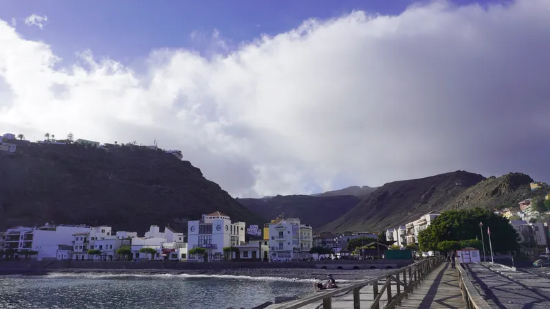 Compradores alemanes elevan el precio de la vivienda en Playa de Santiago