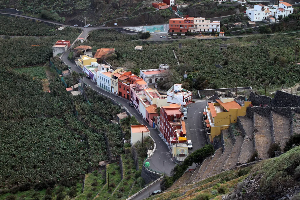Agulo impulsa la rehabilitación de sus casas tradicionales para frenar el abandono del casco histórico
