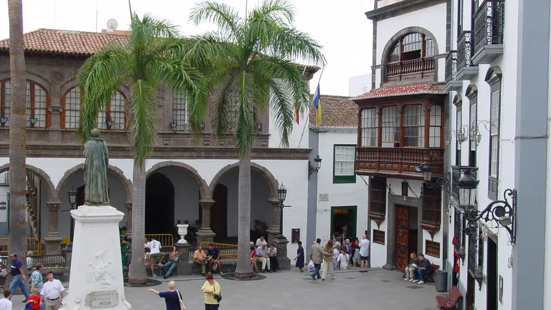 Los jóvenes de Santa Cruz de La Palma renuncian a la capital y buscan piso en los pueblos del entorno