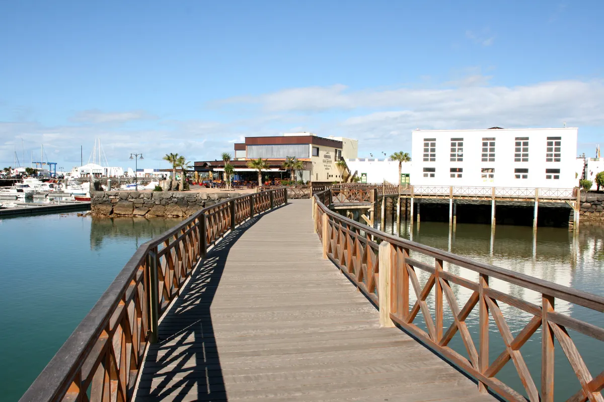 Yaiza agota el suelo urbanizable en Playa Blanca y choca con los límites que impone el Cabildo a la nueva construcción