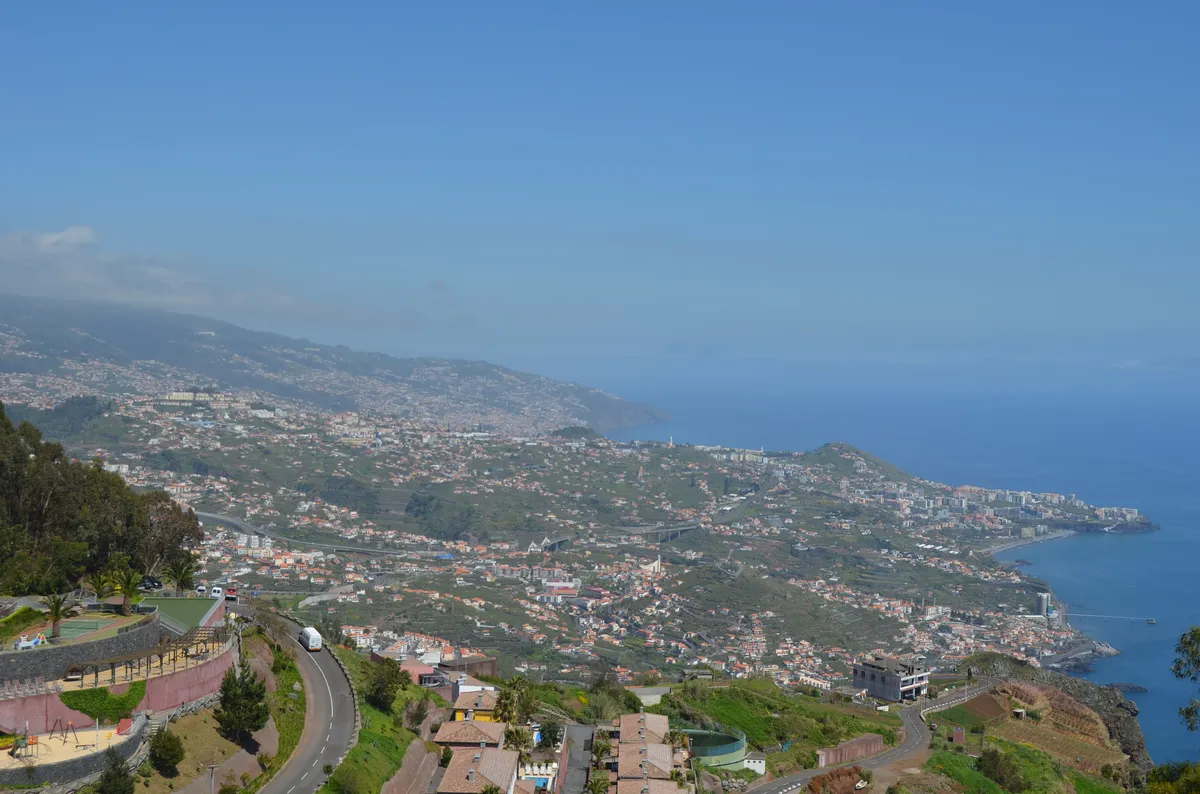 Câmara de Lobos, el pueblo pesquero que empieza a notar la presión inmobiliaria de Funchal