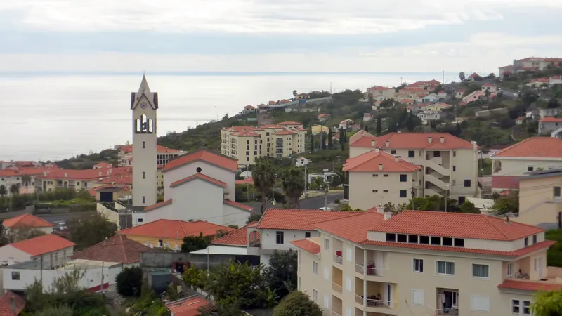 La costa turística de Madeira se queda sin vivienda para camareros, cocineros y personal de limpieza