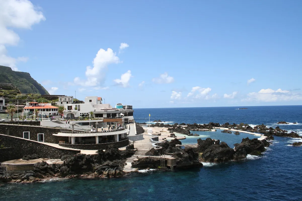 Porto Moniz y Calheta, el refugio de precios accesibles frente a la presión inmobiliaria de Funchal
