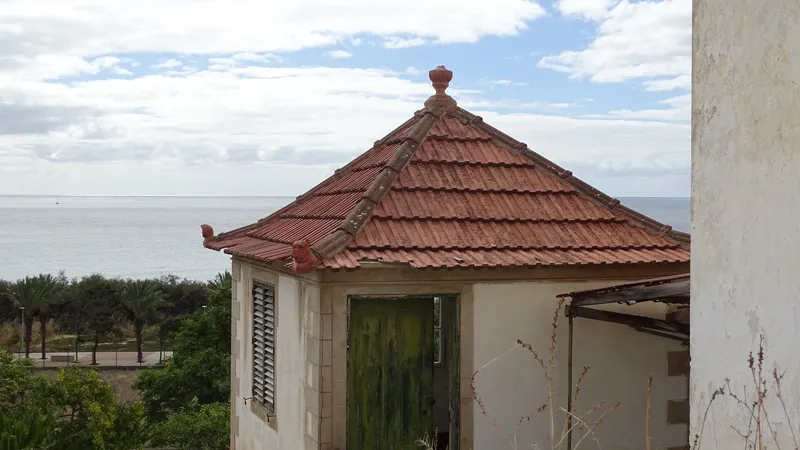 Vila Baleira impulsa la rehabilitación de sus casas tradicionales frente a la construcción nueva