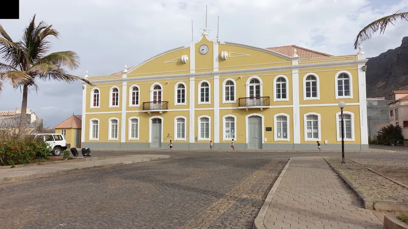 La Câmara Municipal de Ribeira Grande lanza un programa de suelo público para vivienda social