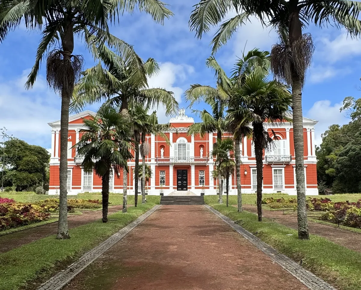 El Governo Regional dos Açores estudia declarar zona de presión urbanística parte de São Miguel