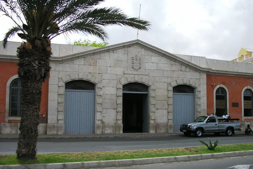 Arranca la rehabilitación de fachadas coloniales en el centro portuario de Mindelo